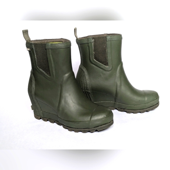 SOREL Joan olive green waterproof wedge heel rain chelsea boots size 9 - Picture 1 of 6
